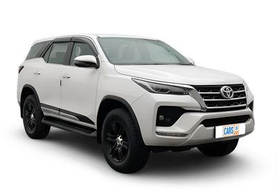 Toyota Fortuner-img